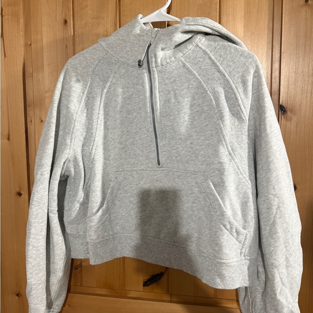 Lululemon cropped half zip scuba size M/L